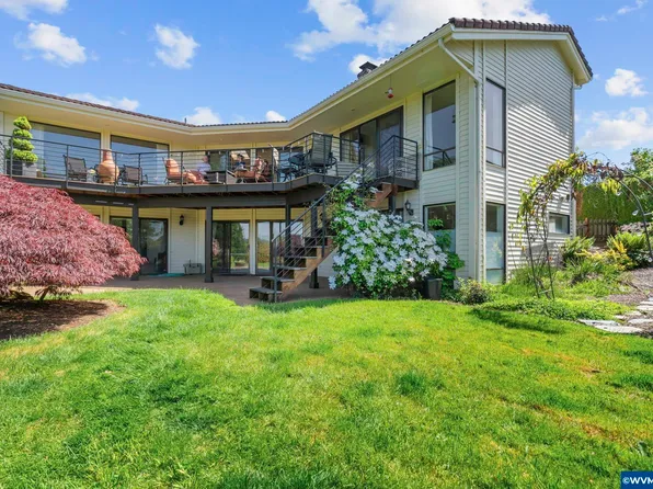 3661 Augusta National Dr S, Salem, OR 97302