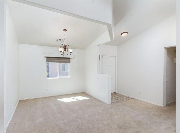 4th image of 3117 N 130th Ave