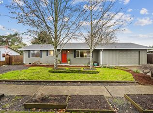 1292 SW Myrtle St, Dundee, OR 97115