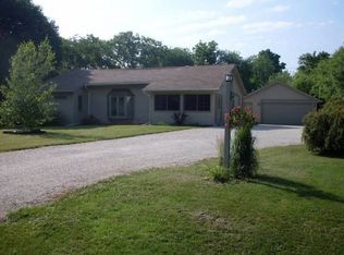 33801 Bohner Dr, Burlington, WI 53105