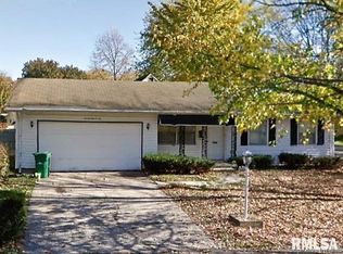 2106 Henley Rd, Springfield, IL 62702