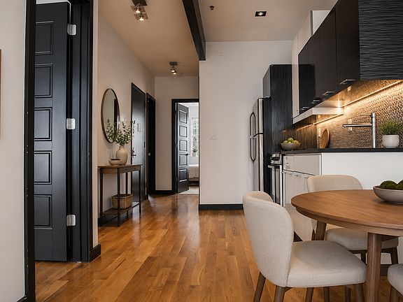 2nd image of 957 Kent Ave #3R