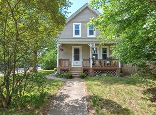 29 Maynard St, Attleboro, MA 02703