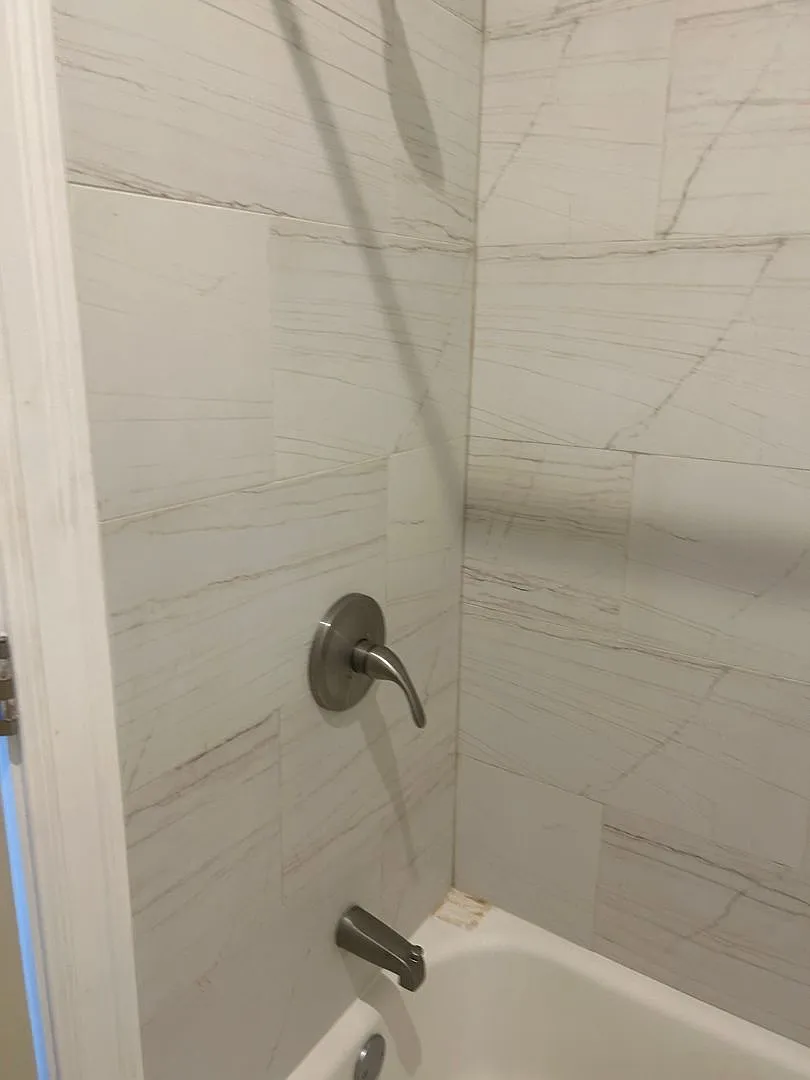 Beautiful 2 bedroom, 2 bathroom apt (Sec 8 voucher 2 ) — Photo 3