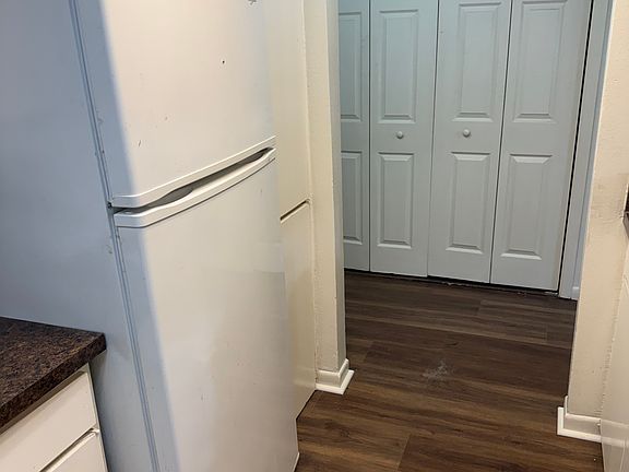 3rd image of 4425 Travis St APT 104
