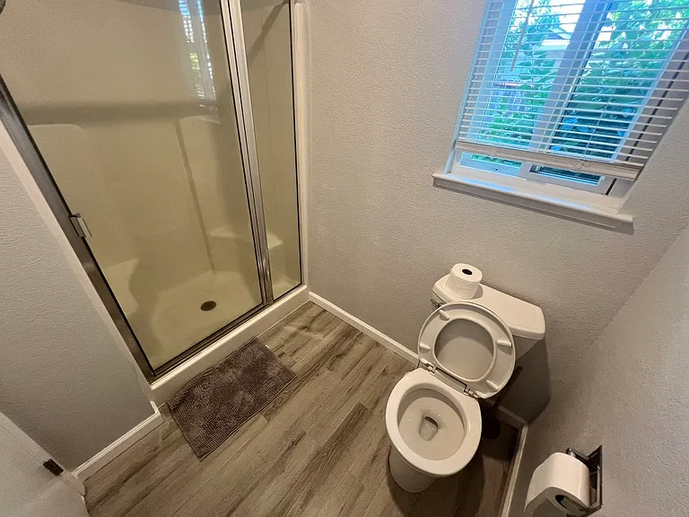 529 Shell Dr — Photo 10