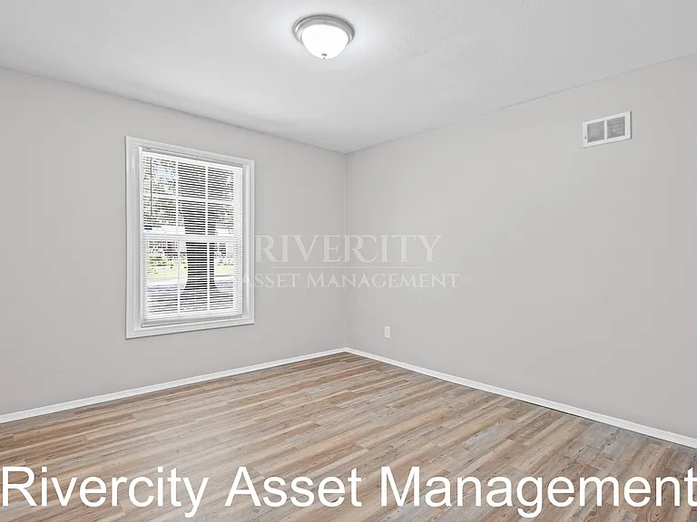 4828 Knight Arnold Rd — Photo 15
