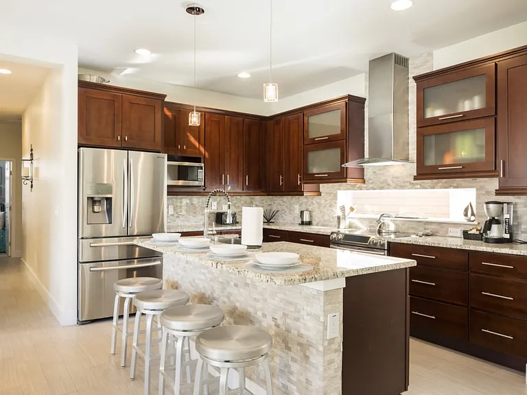 7424 Sparkling Ct — Photo 6