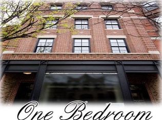 415 S Washington St APT 1, Bloomington, IN 47401