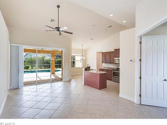 5th image of 1501 SE 20th Pl