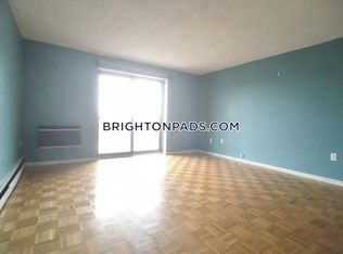 26 Waverly St #F307, Brighton, MA 02135