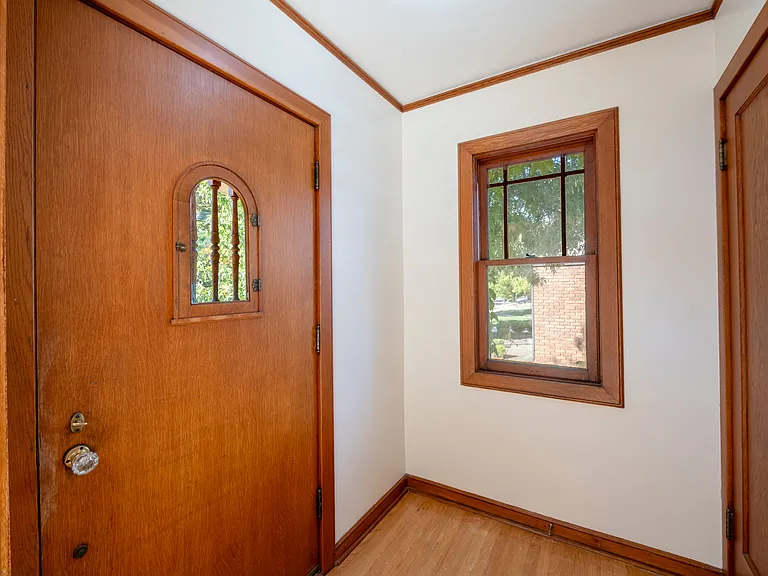 1621 E Princeton Ave — Photo 7