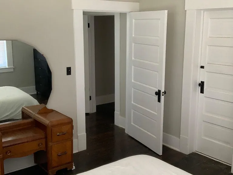 1201 N Irwin St #11 — Photo 2