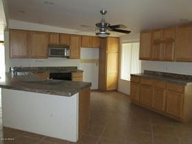 3rd image of 3621 N Tres Lomas Dr
