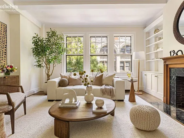 108 E 82nd St APT 4B, New York, NY 10028