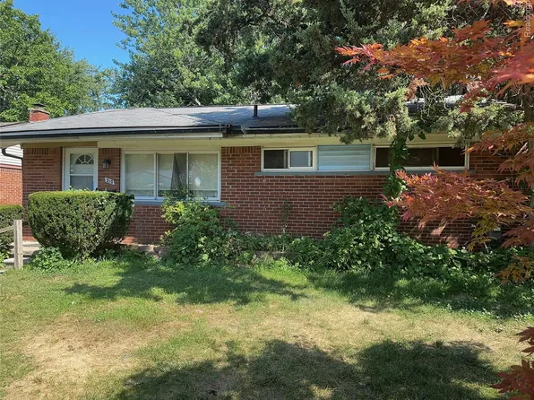 310 W Princeton Ave, Pontiac, MI 48340