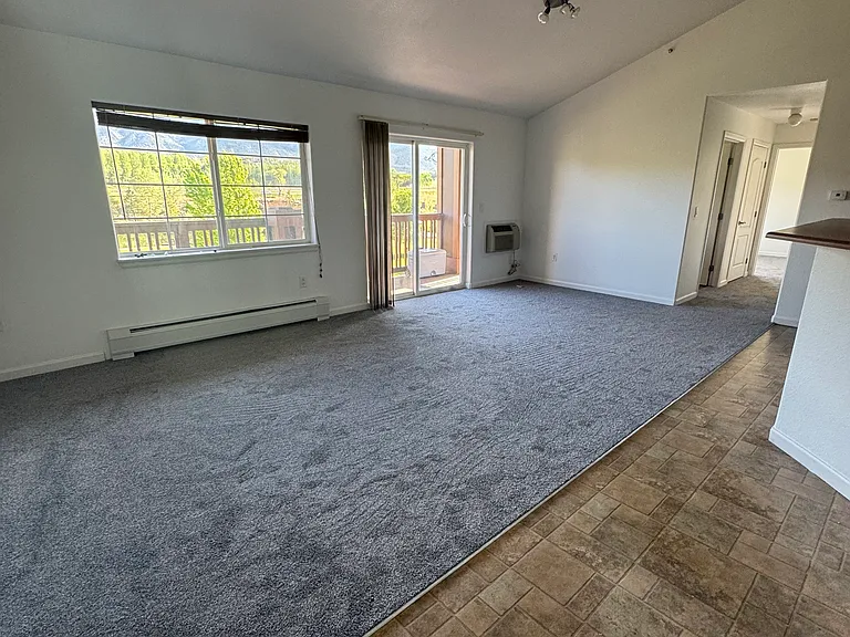 511 River View Dr #1405 — Photo 4