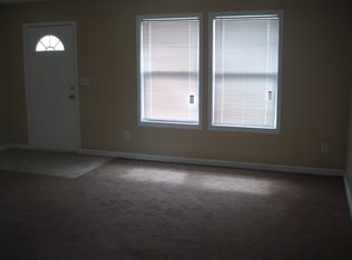 1705 Lawrence Ave APT C, Leavenworth, KS 66048