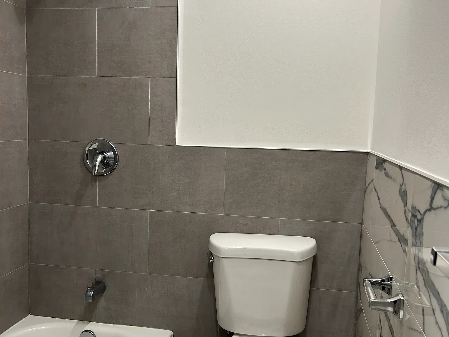 2 bed, 520 sqft, $1,100 — Photo 3