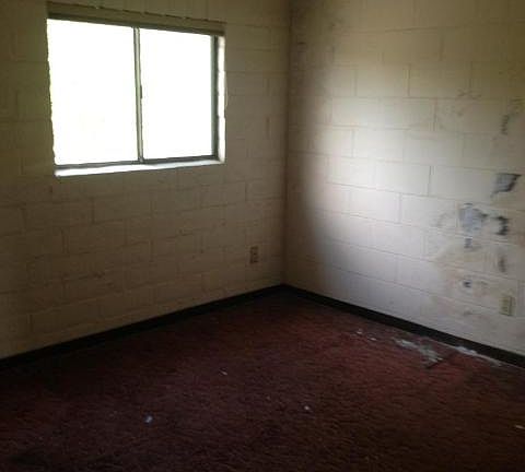 4th image of 38 Harter Ave