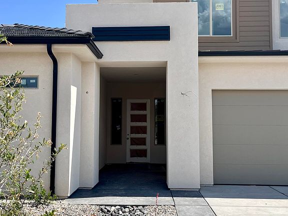 2nd image of 2944 E Smith Creek Dr