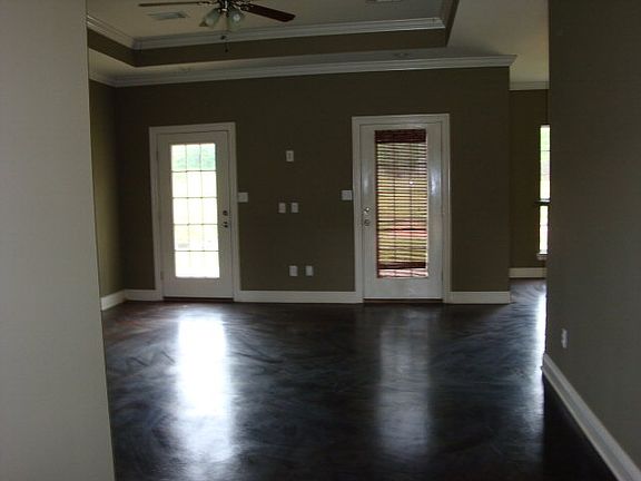 2nd image of 51 S Apple South Dr