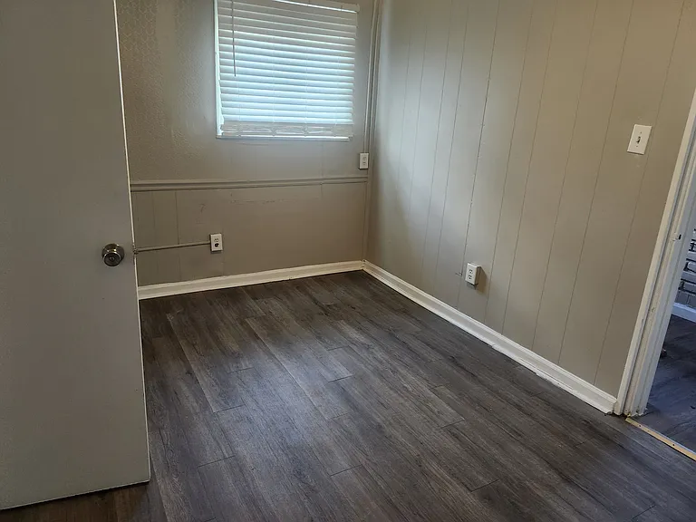 227 Straight St #227 — Photo 8