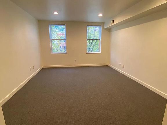 4th image of 706 N 2nd St #A