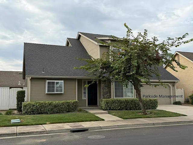 3 bed, 1246 sqft, $2,375 — Photo 2