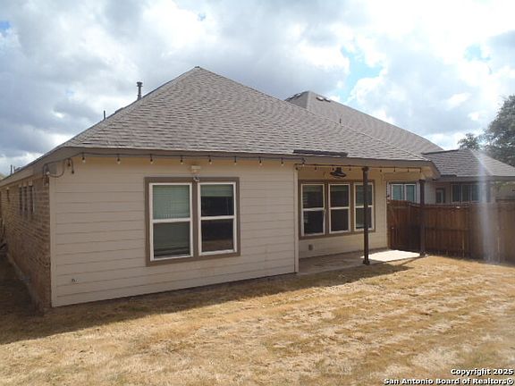 4th image of 1243 Loma Ranch
