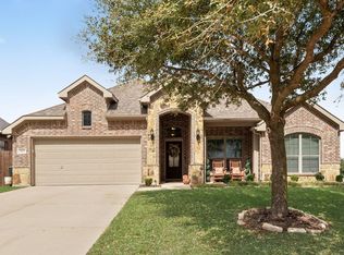 3821 Regent St, Midlothian, TX 76065