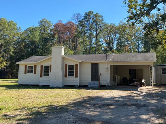 2nd image of 684 Line Rd