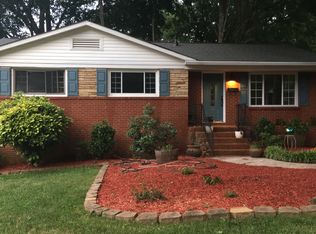 6923 Woodstock Dr, Charlotte, NC 28210