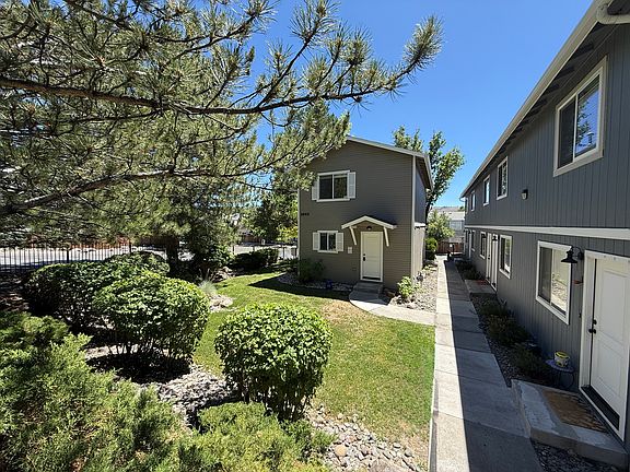 2nd image of 3953 Pheasant Dr