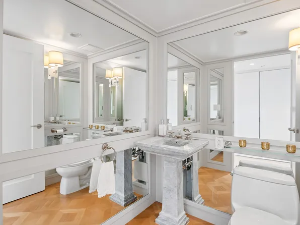 140 East 63rd Street image 16 of 22