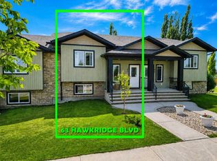 63 N Hawkridge Blvd, Penhold, AB T0M1R0