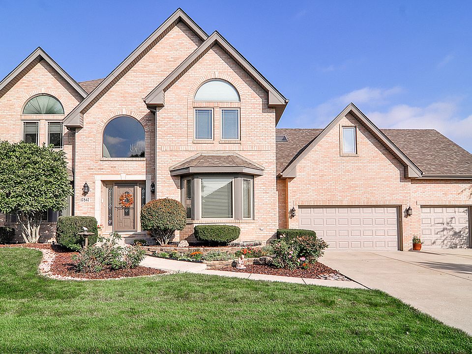 1st image of 17847 Greenwood Dr