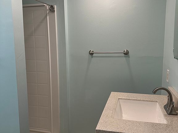 4th image of 1475 Viscaya Dr Unit B