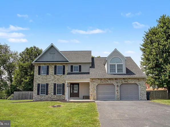 151 Strickler Run Dr, Columbia, PA 17512