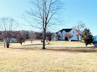 414 S Borgman Rd, Buckner, MO 64016