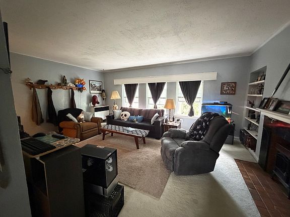 4th image of 441 W Exchange St APT 303