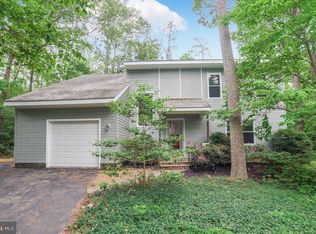 44561 White Pine Ct, California, MD