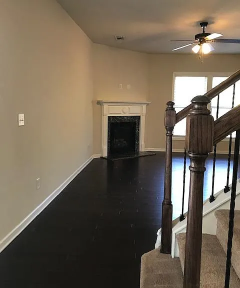 930 Township Cir — Photo 10