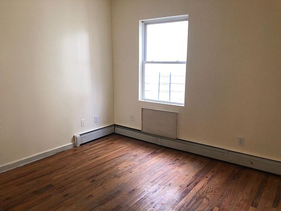 5th image of 1165 Longfellow Ave APT 3