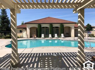 4437 W Pinsapo Dr, Fresno, CA