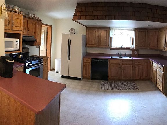 4th image of 706 W Calverley Ave