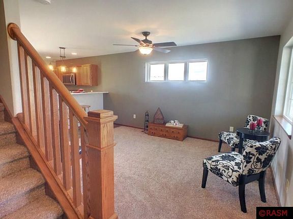 2nd image of 708 Dogleg St