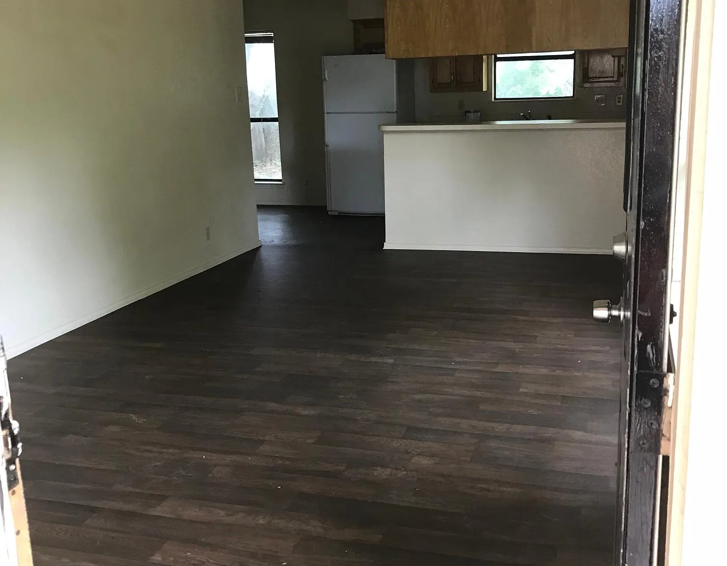 3329 Gardenview Cir — Photo 3