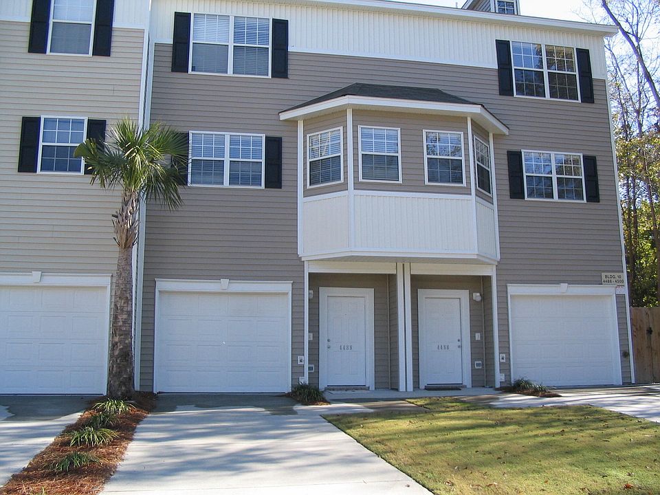 1st image of 4488 Great Oak Dr #10G