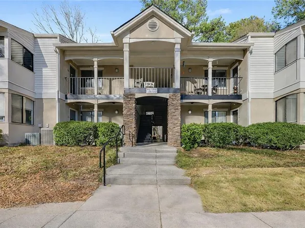 1615 Wingate Way, Sandy Springs, GA 30350